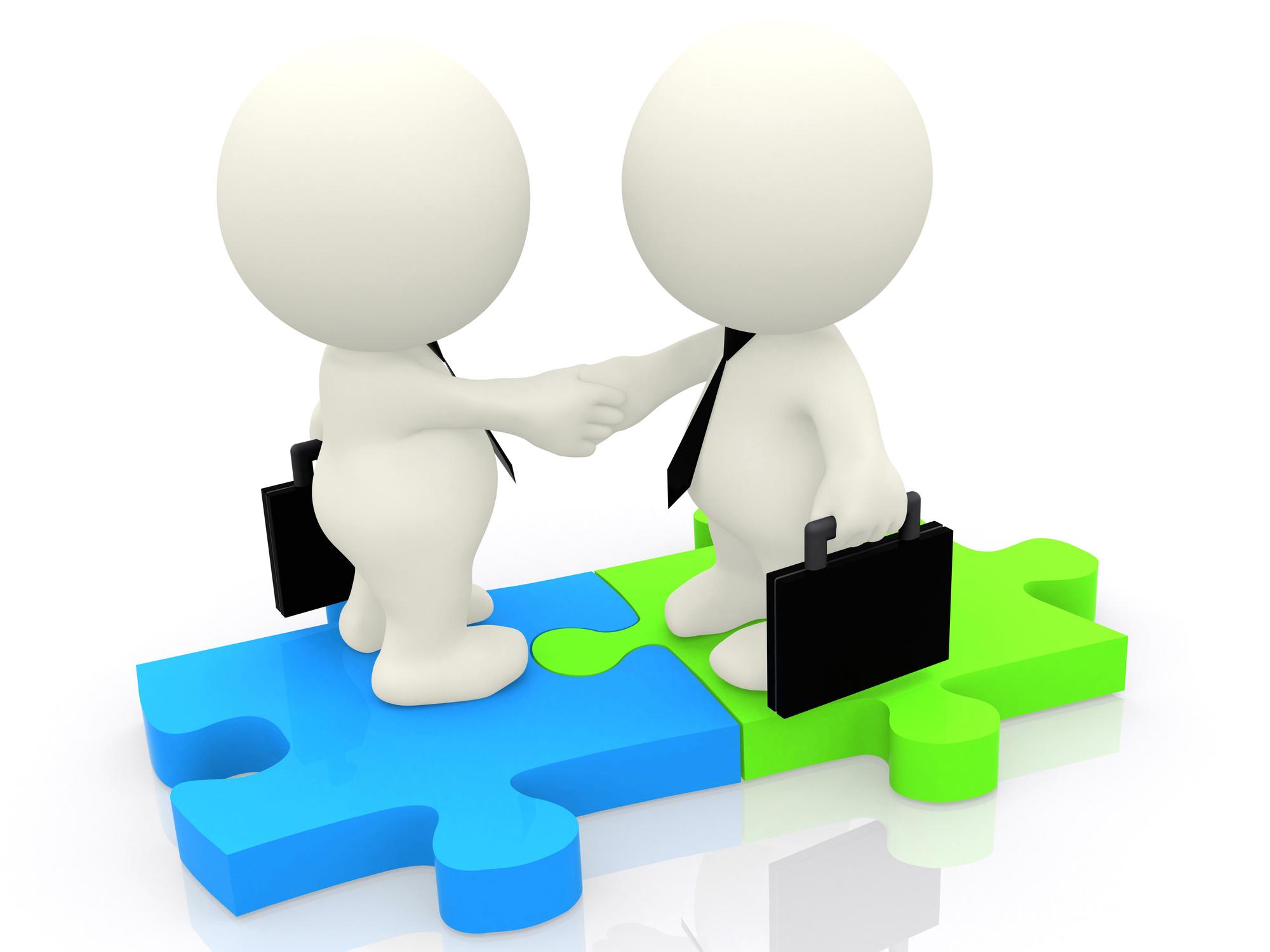 Forming Strategic Alliances With Fellow Players