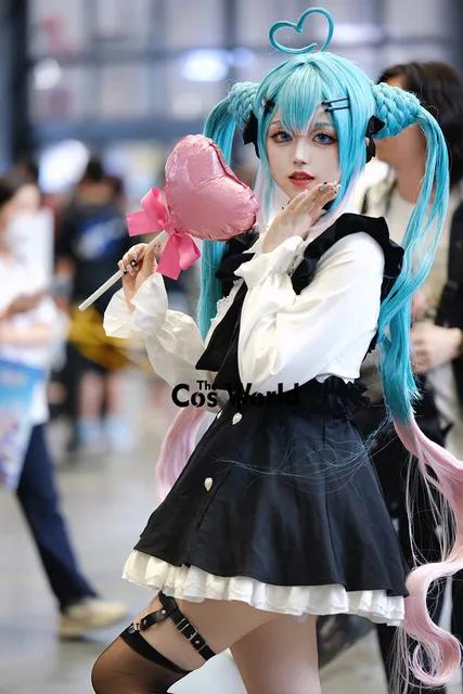Cosplay And Community  Showcasing Player Creativity